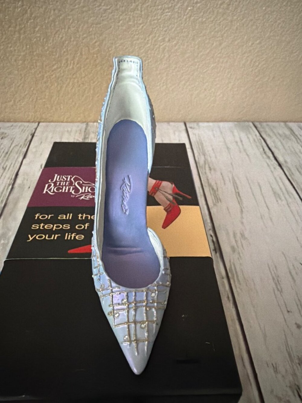 2005 Just the Right Shoe by Raine "Shimmer" Mini Shoe Figurine #25558 NEW w/Box - Picture 7 of 13